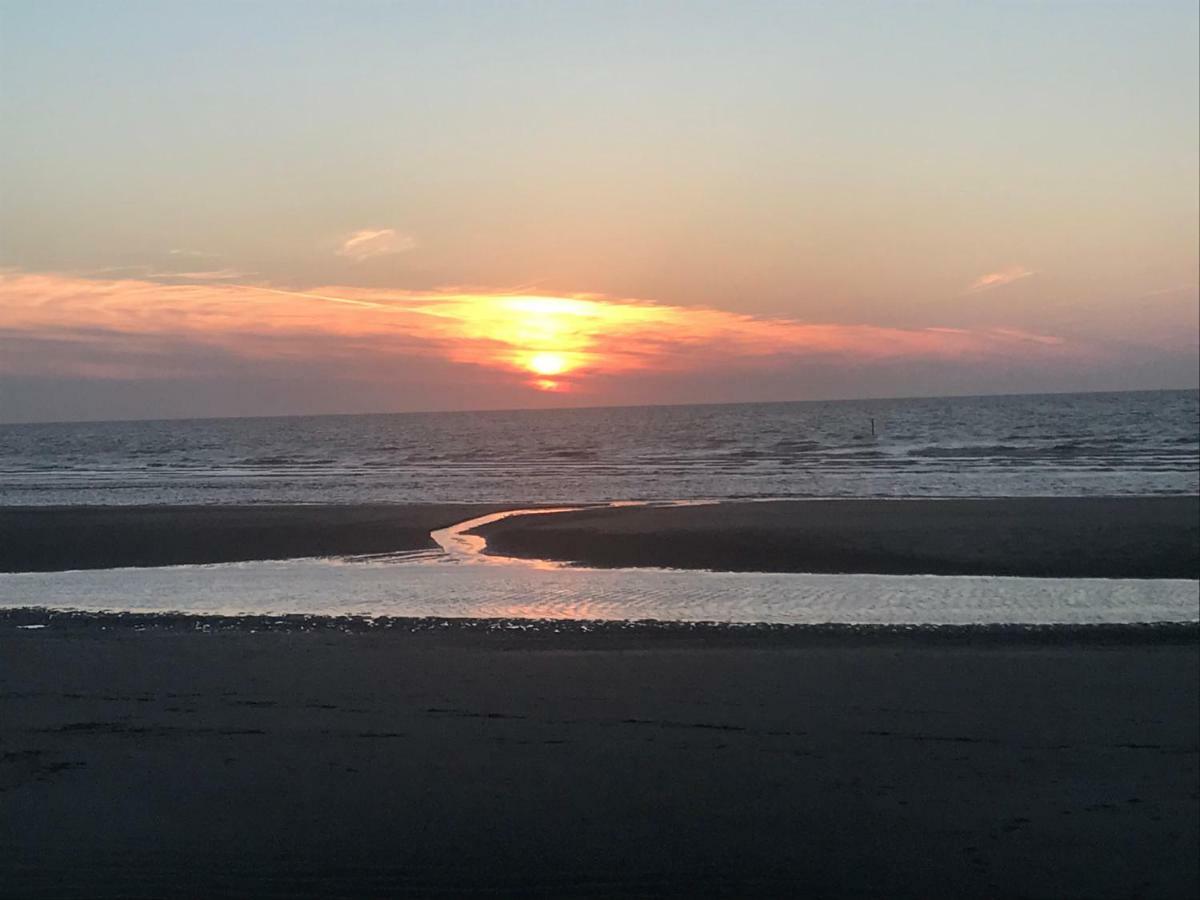 Villa Le Beau Coin De Panne Esterno foto